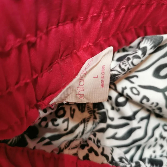 XHILARATION Floral Board Shorts - Picture 4 of 4